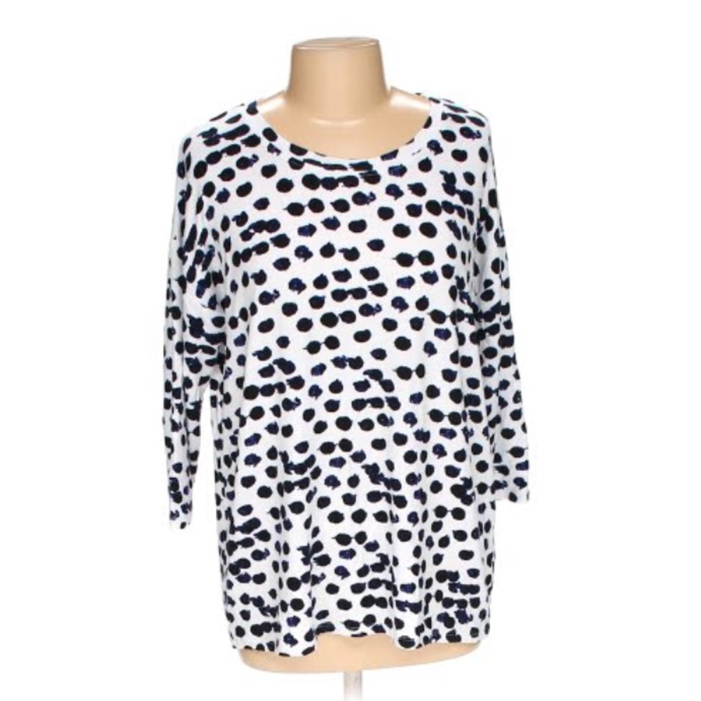 Kensie Dalmatian Dot knit sweater top -L